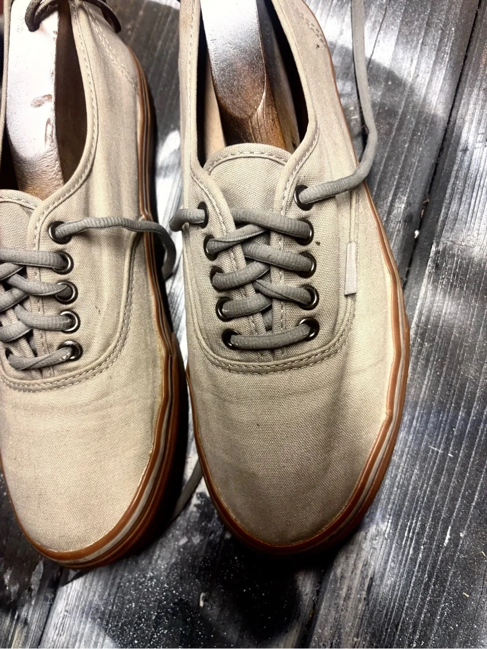 Tan & brown Vans sneakers #skateboarding #classic M9.5